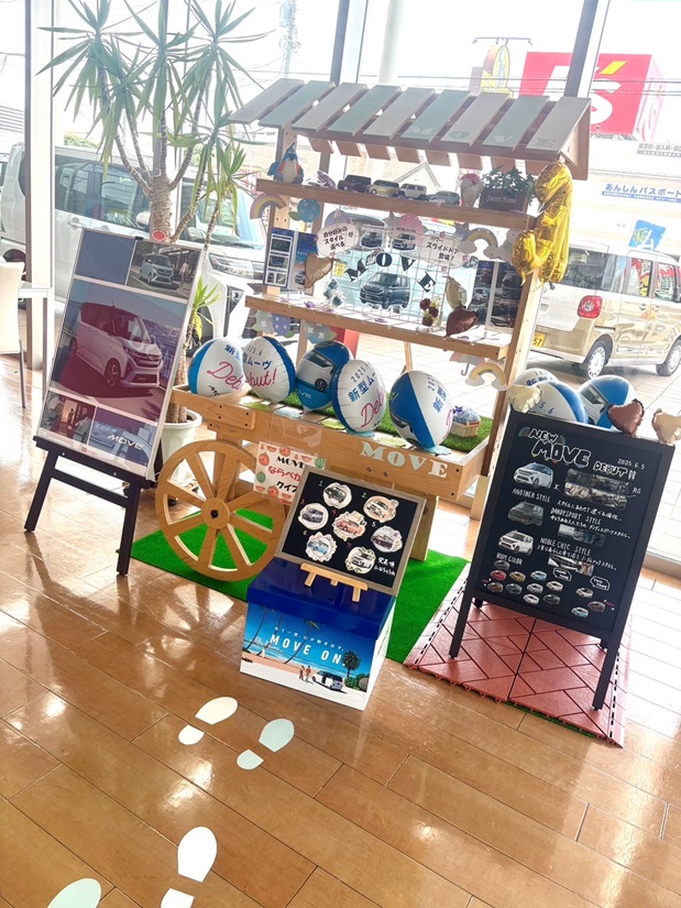 鈴鹿店ムーヴ展示演出
